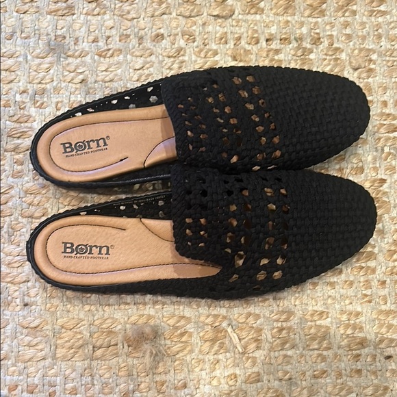 Born Black Mules with Geometric Design - Picture 4 of 6